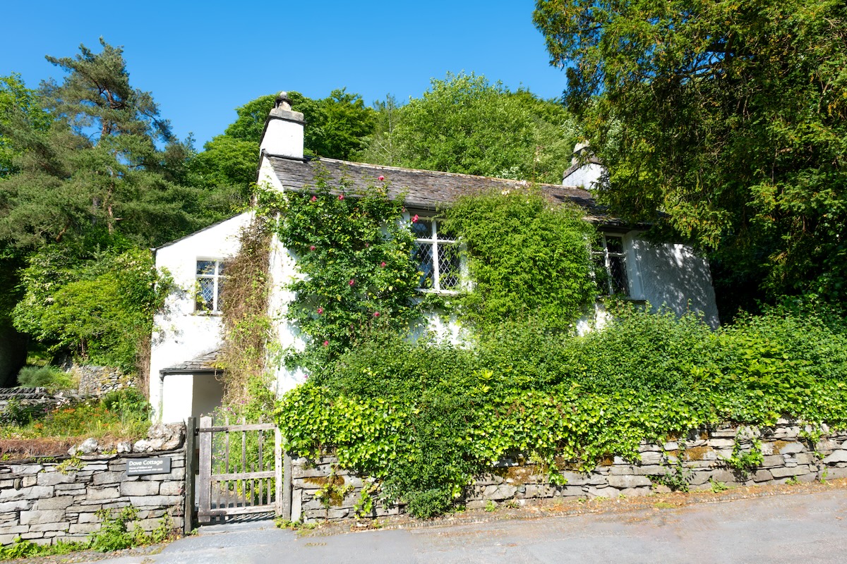 WG_Dove Cottage June_Caroline Robinson_3